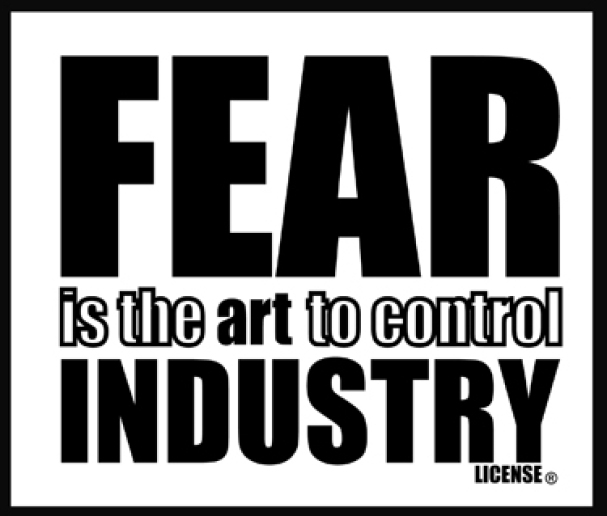 fear-art-industry-puype-peter
